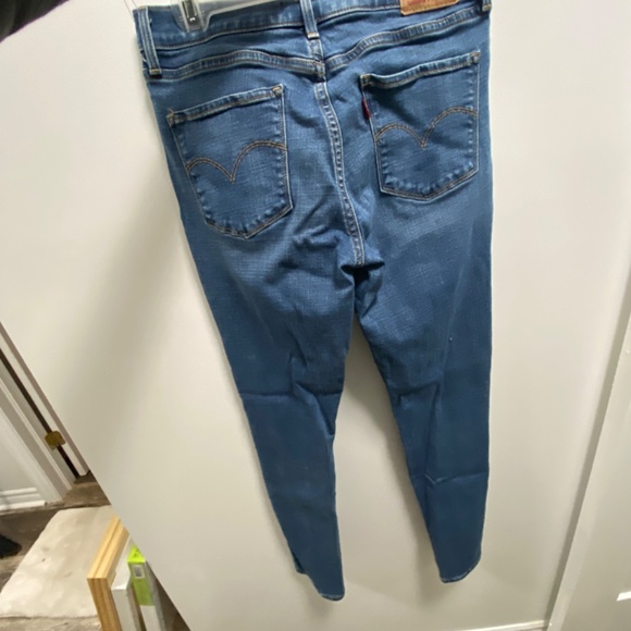 Levi’s 311 shaping Skinny - Picture 2 of 4